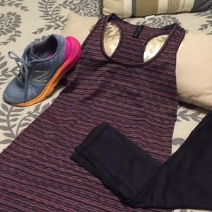 🧘🏼‍♀️ 90 Degree Yoga Tank 🖤